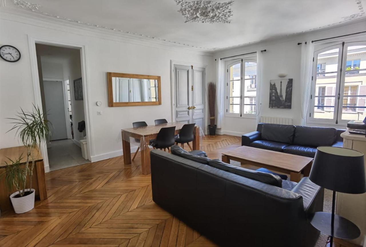 3 Pieces 4****, Au Coeur Du Quartier Historique Lejlighed Versailles Eksteriør billede